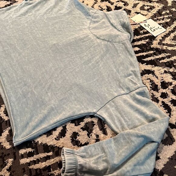 NWT Belle Du Jour Crop Collared Top - Picture 6 of 6